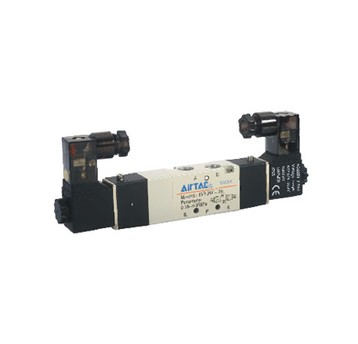 Elektrozawór 5/3 środek odpowietrzony AirTAC 4V130E-M5 110 V AC — 4V130EM5C